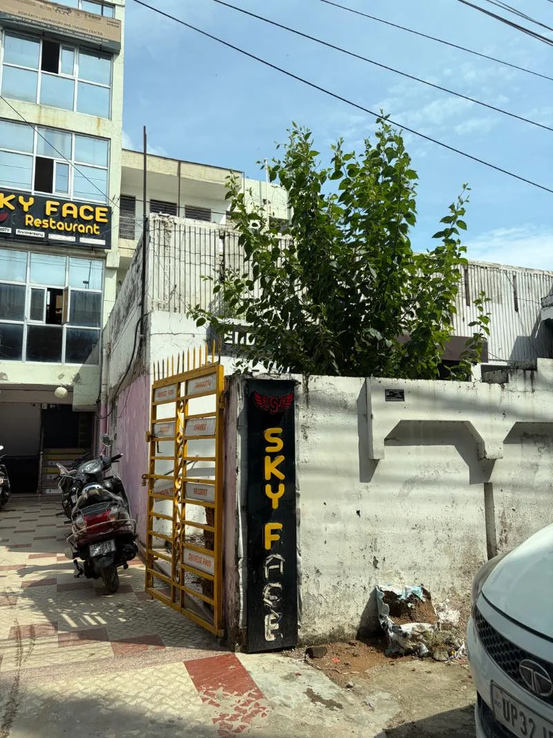 Warehouse for Rent in Indira Nagar Lucknow - Photo 3