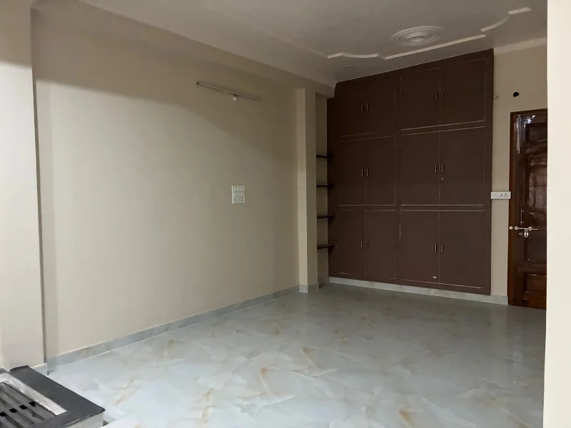 Office for Rent in Vikalp Khand-2 Lucknow - Photo 7