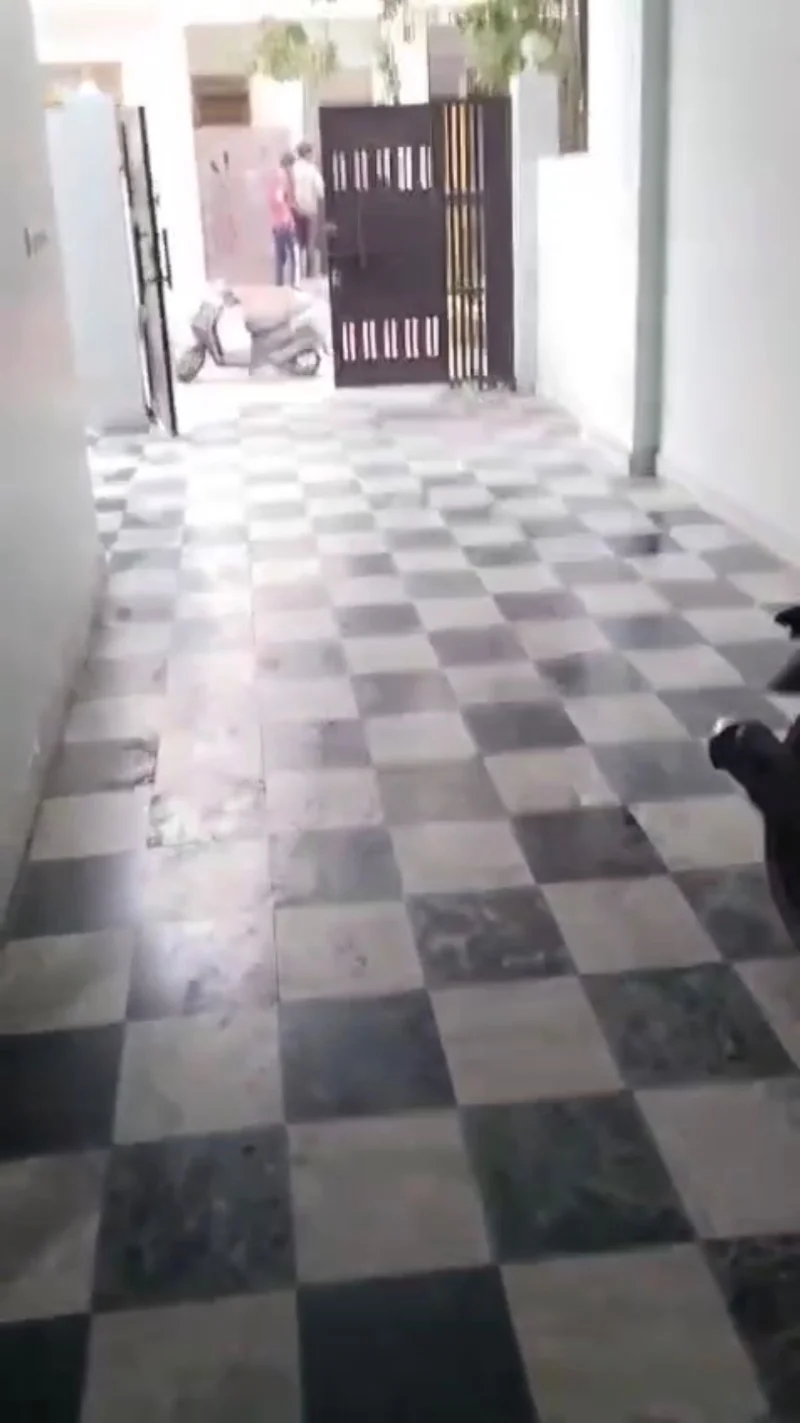 8 BHK Independent House for Sell in Gomti Nagar Lucknow - Photo 1