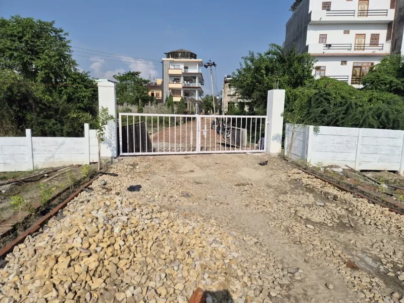 Residential for Sell in Faizabad Road Lucknow - Photo 1