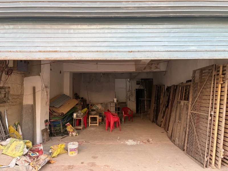 Office for Rent in Krishna Nagar Lucknow - Photo 1