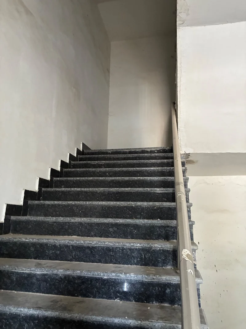 Floor for Rent in Vijayant Khand Lucknow - Photo 5