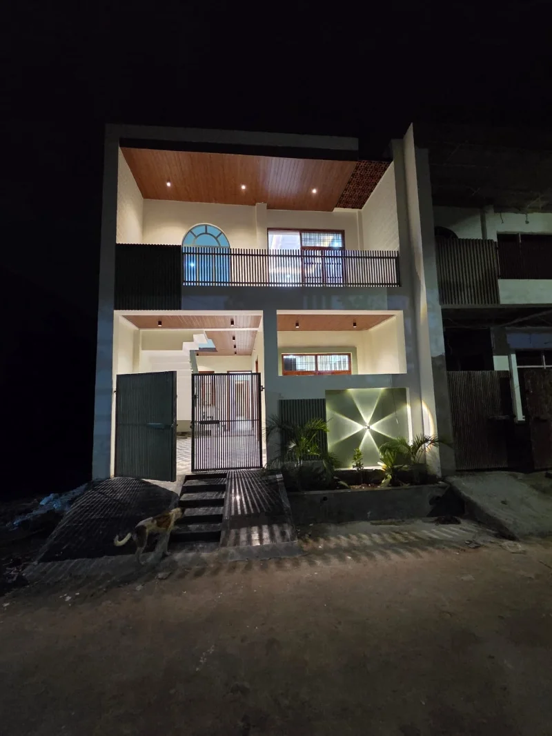 3 BHK Independent House for Sell in Indira Nagar Lucknow - Photo 1