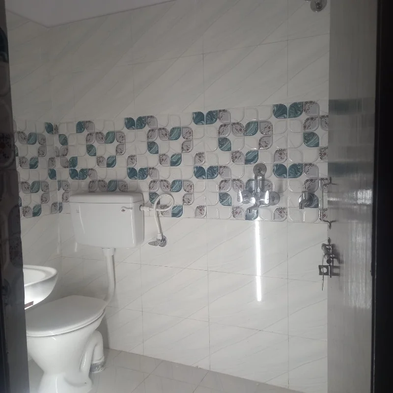 2 BHK Independent House for Rent in Gomti Nagar Lucknow - Photo 8