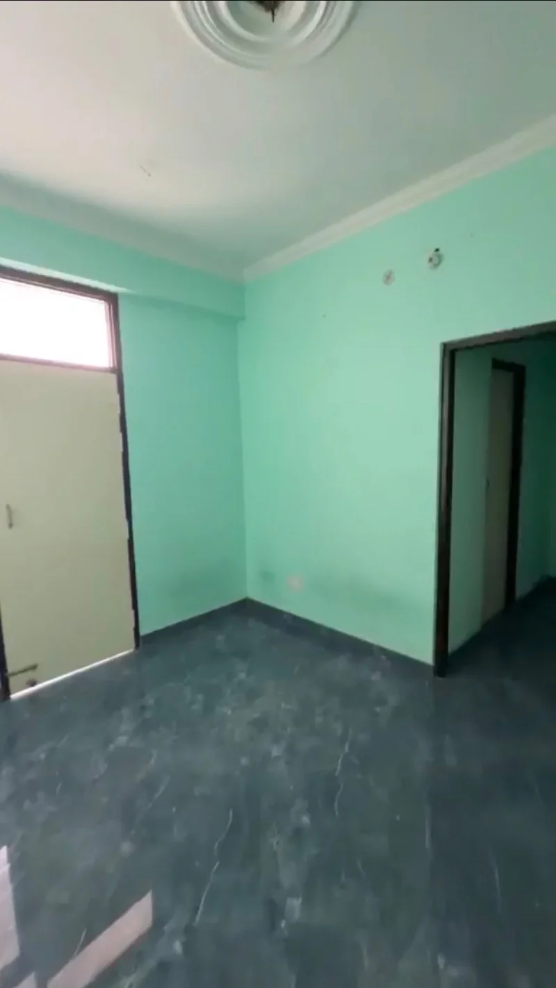 2 BHK Independent Floor for Rent in Picnic Spot Road Lucknow - Photo 5