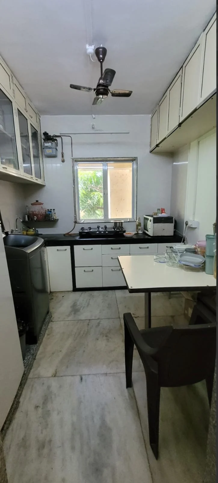 for Rent in Santacruz West Mumbai - Photo 3