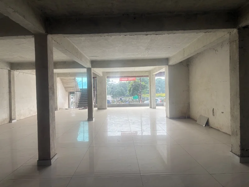 Floor for Rent in Tedipuliya Ring Road Lucknow - Photo 2