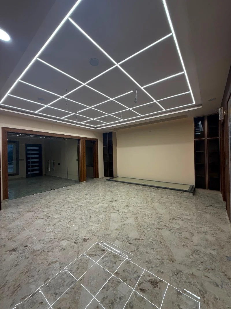 6 BHK Villa for Sell in Gomti Nagar Lucknow - Photo 2