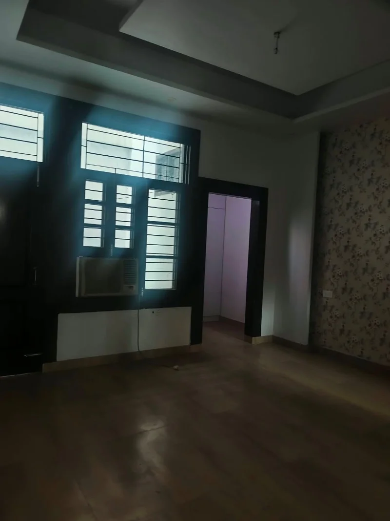 8 BHK Independent House for Rent in Gomti Nagar Lucknow - Photo 7