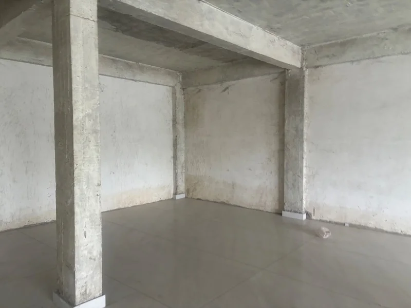 Floor for Rent in Tedipuliya Ring Road Lucknow - Photo 4