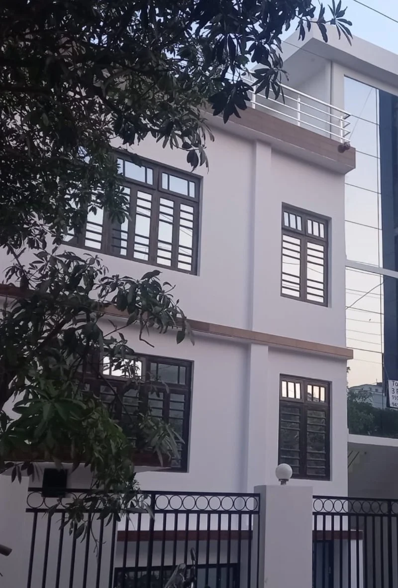 2 BHK Independent House for Rent in Gomti Nagar Lucknow - Photo 1