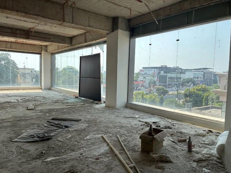 Showroom for Rent in Jankipuram Lucknow - Photo 6