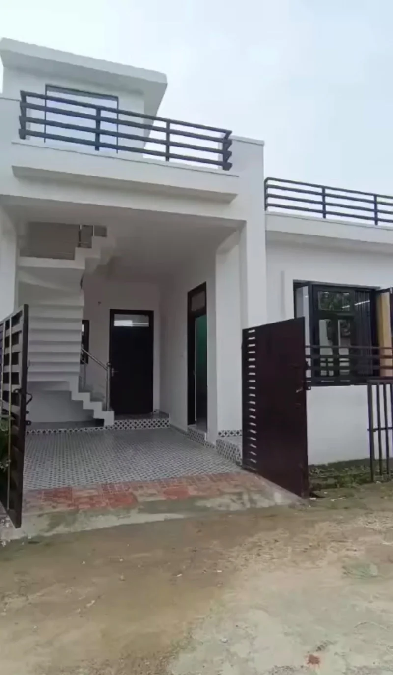 2 BHK Independent House for Sell in Bkt Lucknow - Photo 1