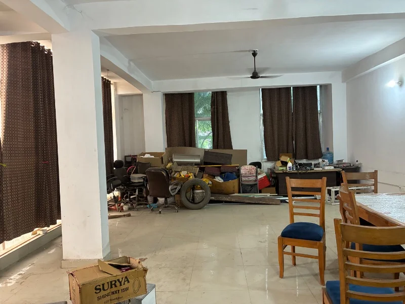 Floor for Rent in Vikas Nagar Lucknow - Photo 9