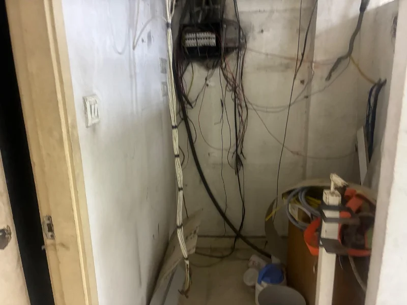 Floor for Rent in Gomti Nagar Lucknow - Photo 9