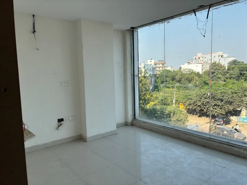 Office for Rent in Malhaur Lucknow - Photo 4