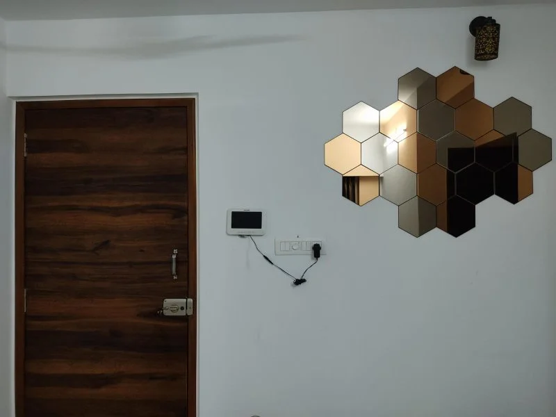 for Rent in Kandiwali West Mumbai - Photo 1