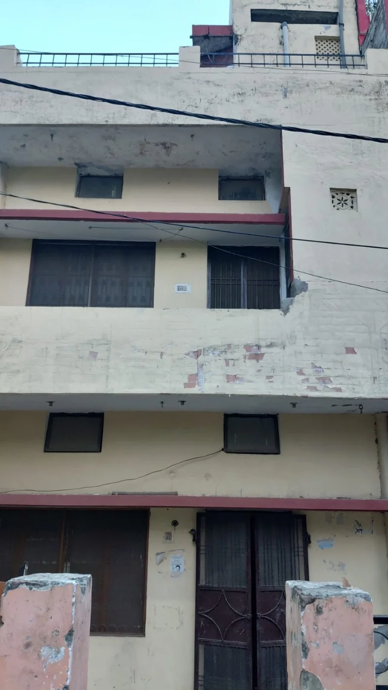 2 BHK Independent House for Sell in Indira Nagar Lucknow - Photo 1