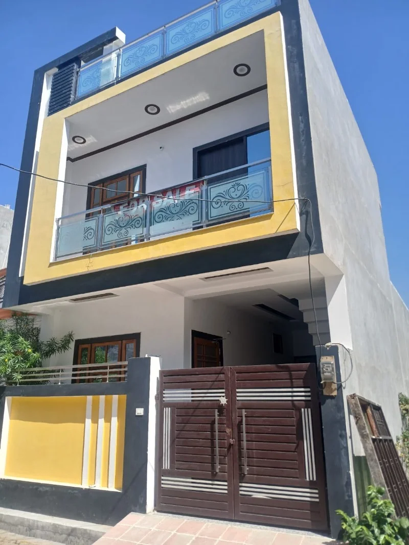 3 BHK Independent House for Sell in Indira Nagar Lucknow - Photo 1