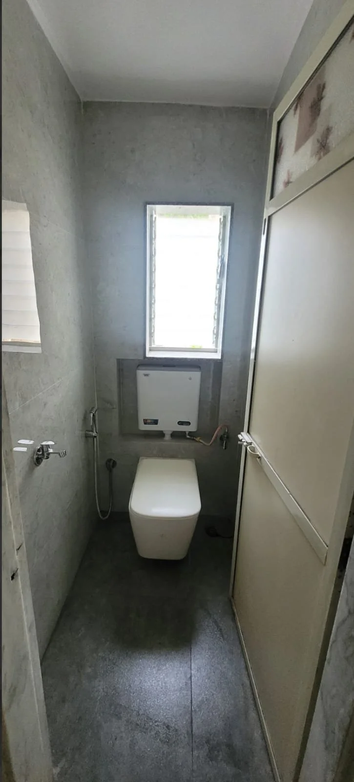 for Rent in Santacruz West Mumbai - Photo 6