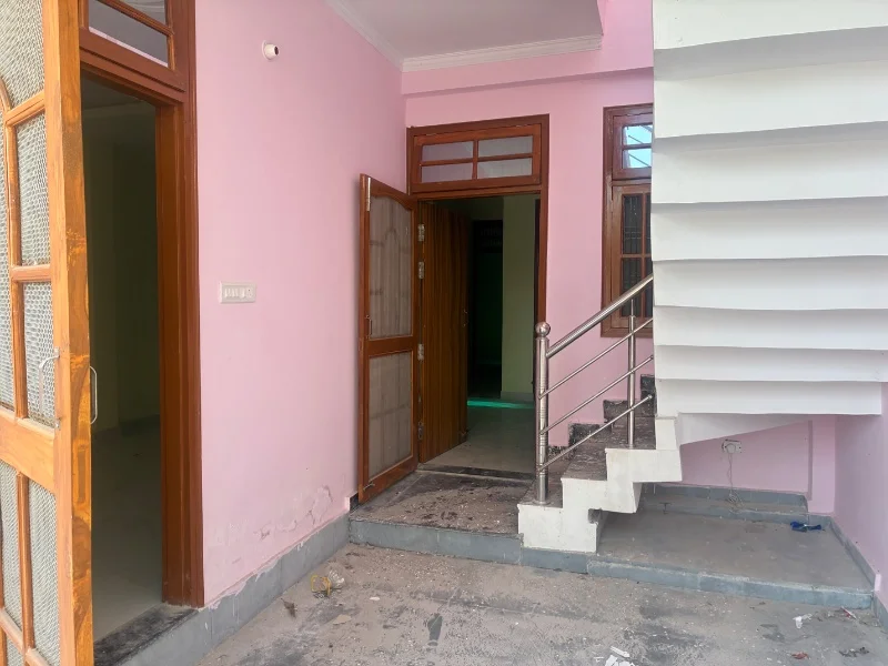 2 BHK Independent House for Rent in Deva Road Lucknow - Photo 3