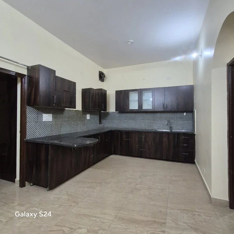 4 BHK Independent House for Rent in Doon Enclave Dehradun - Photo 6