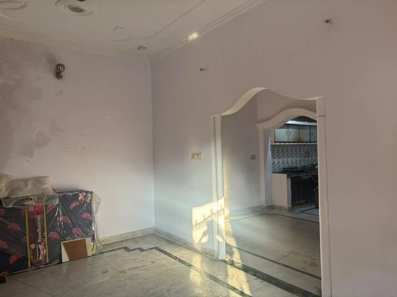 2 BHK Independent Floor for Rent in Adil Nagar Lucknow - Photo 3