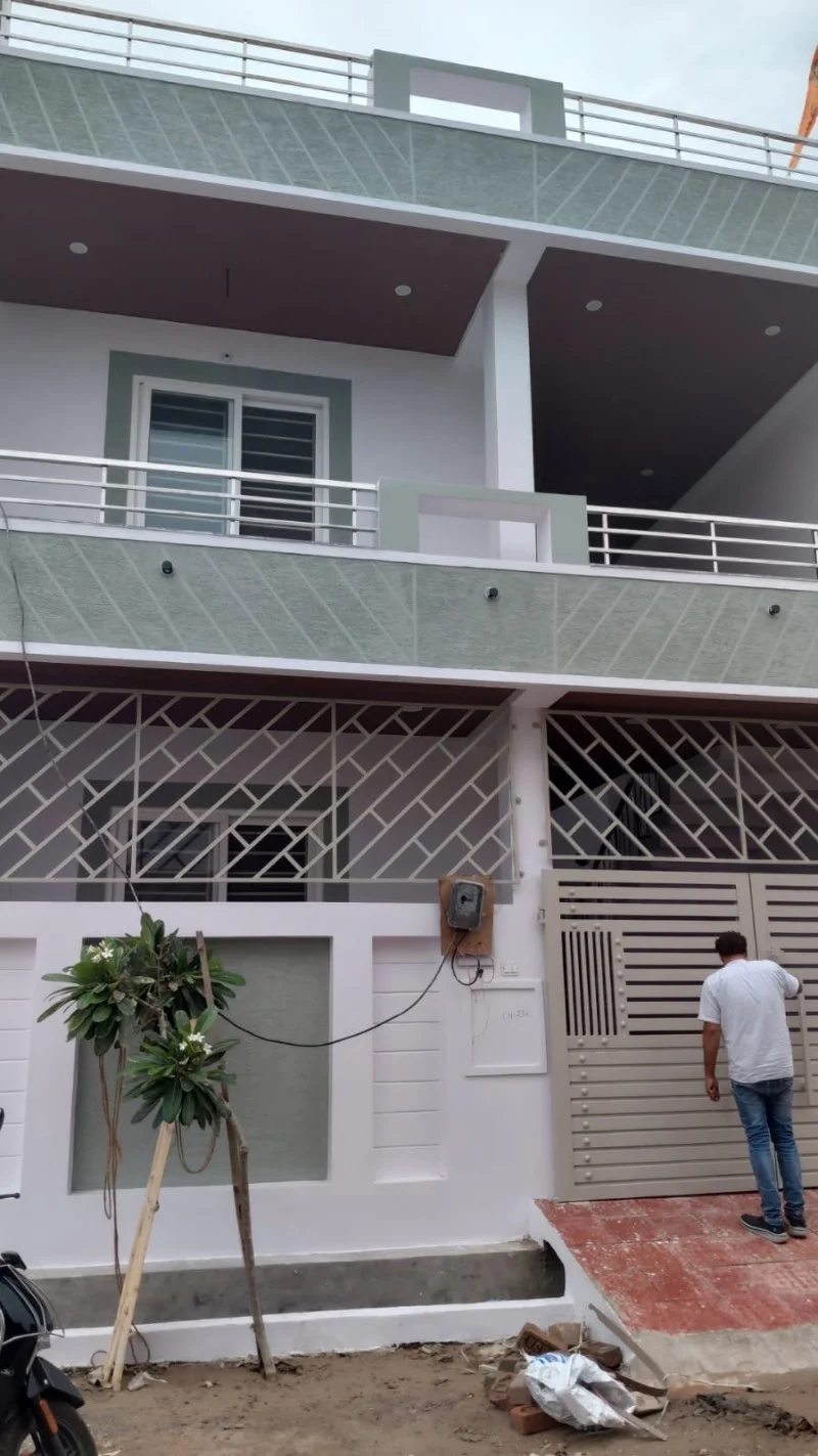 3 BHK Independent House for Sell in Indira Nagar Extension Lucknow - Photo 1