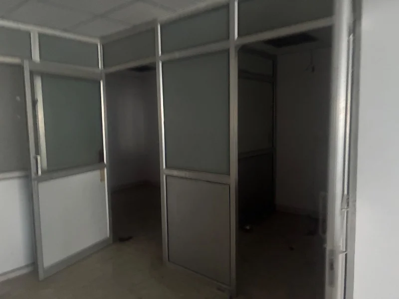 Office for Rent in Gomti Nagar Lucknow - Photo 4