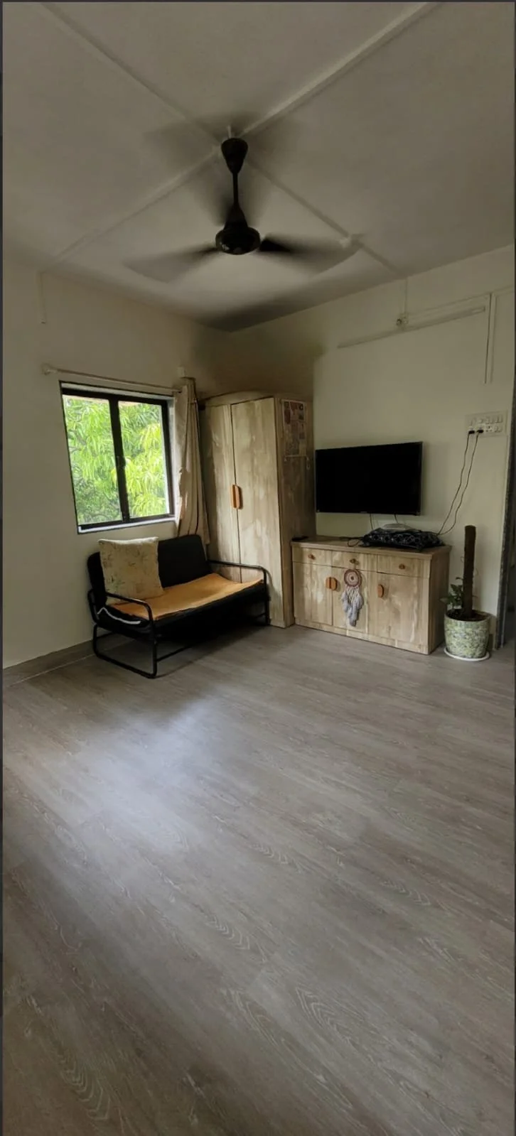 for Rent in Santacruz West Mumbai - Photo 6
