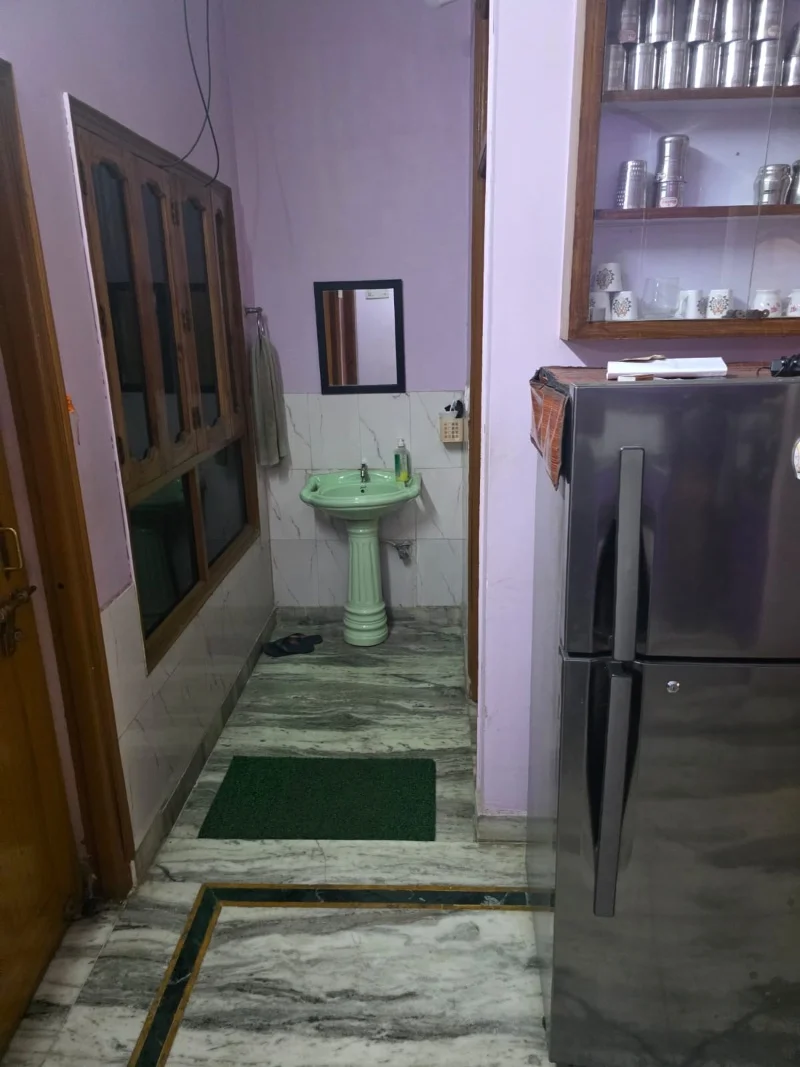 4 BHK Independent House for Sell in Triveni Nagar Lucknow - Photo 10