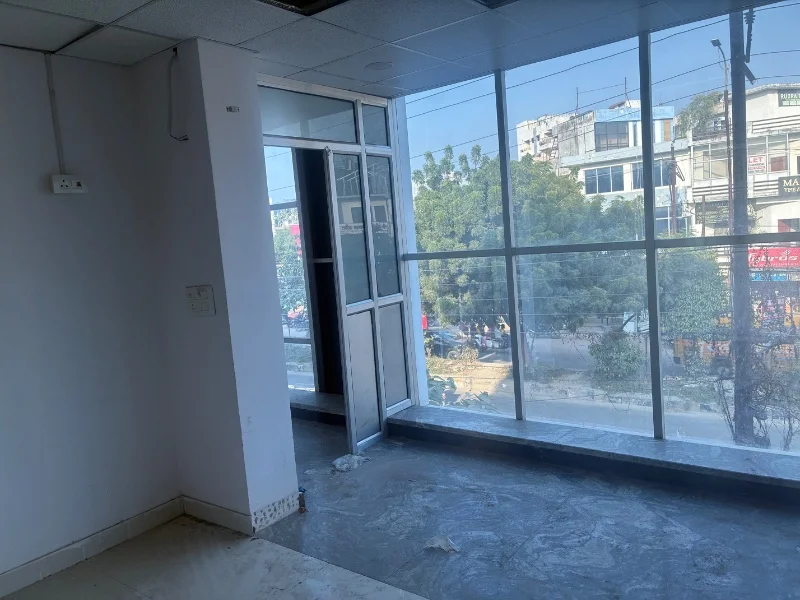 Office for Rent in Gomti Nagar Lucknow - Photo 7