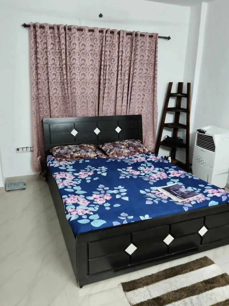 for Rent in Oshiwara Mumbai - Photo 1