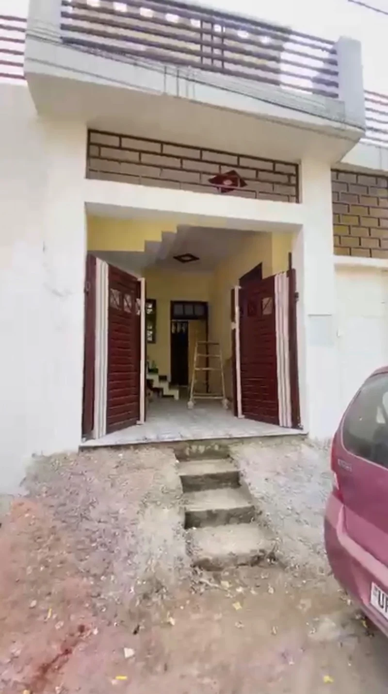 1 BHK Independent House for Sell in Sugamau Lucknow - Photo 1