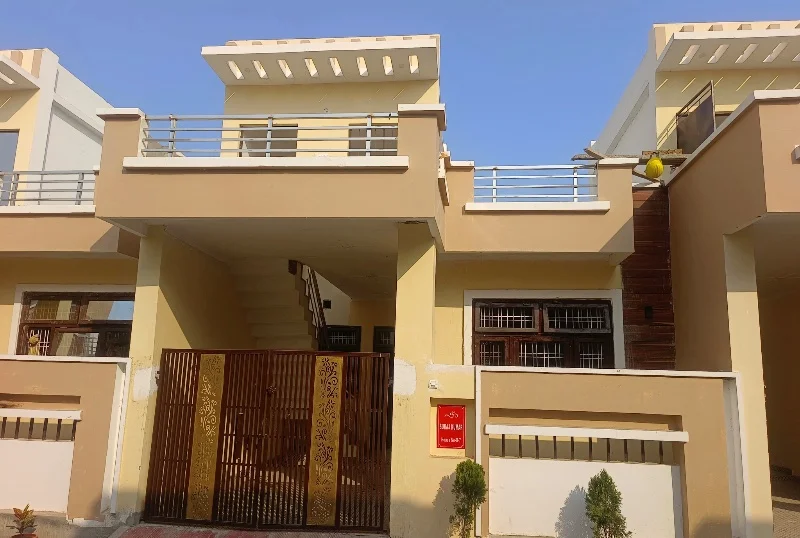 2 BHK Independent House for Sell in Sitapur Road Lucknow - Photo 1