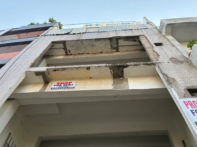 Floor for Rent in Krishna Nagar Lucknow - Photo 1