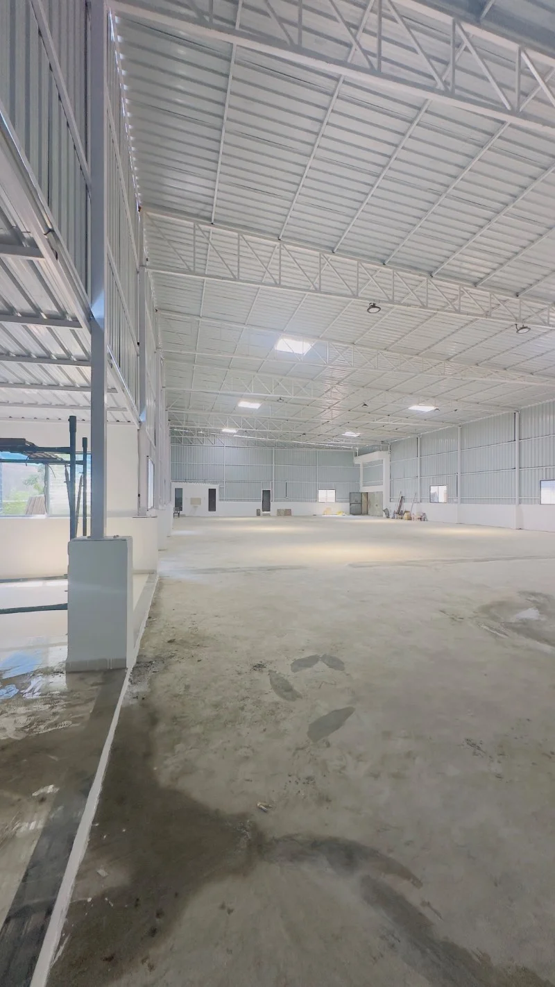 Warehouse for Rent in Tathawde Pune City - Photo 1
