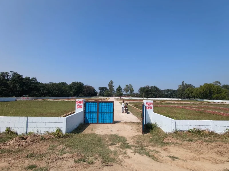 Residential for Sell in Deva Road Lucknow - Photo 1