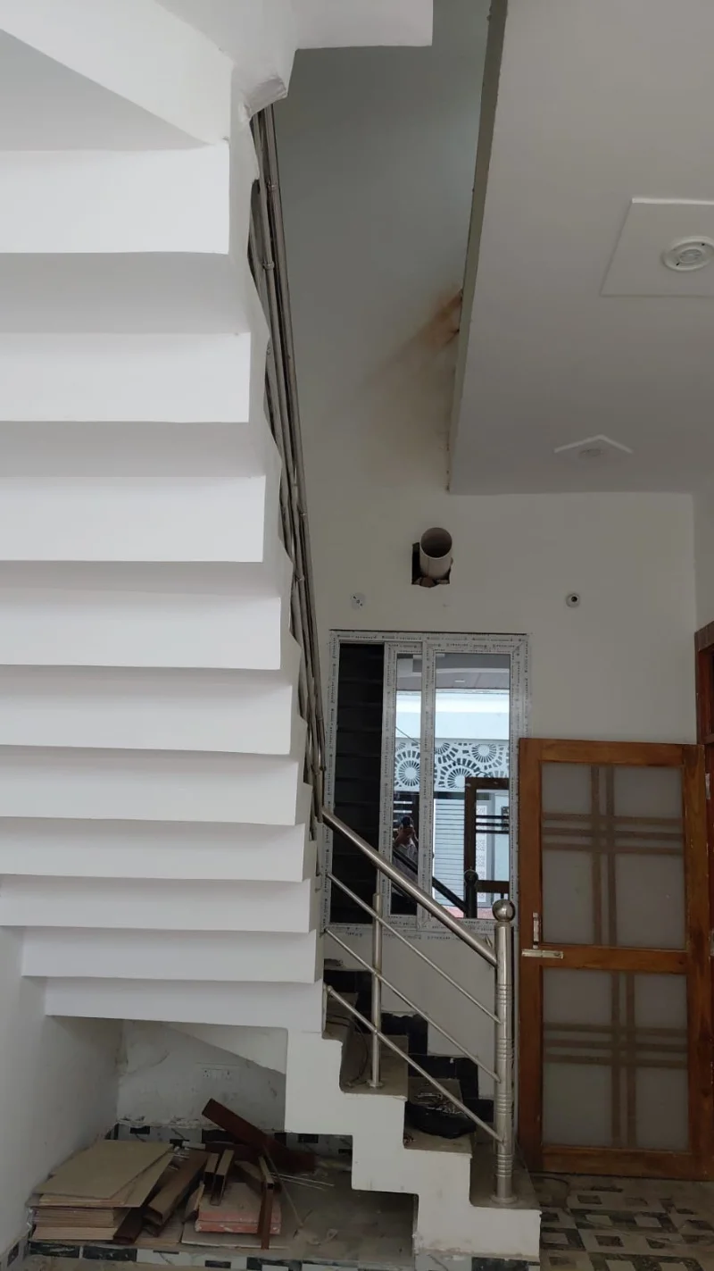 2 BHK Independent House for Sell in Indira Nagar Lucknow - Photo 2