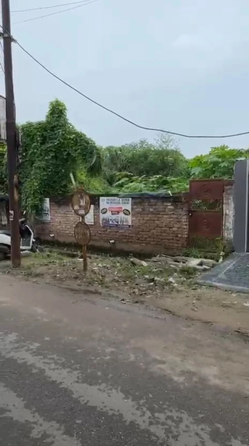 Residential for Sell in South City Lucknow - Photo 1