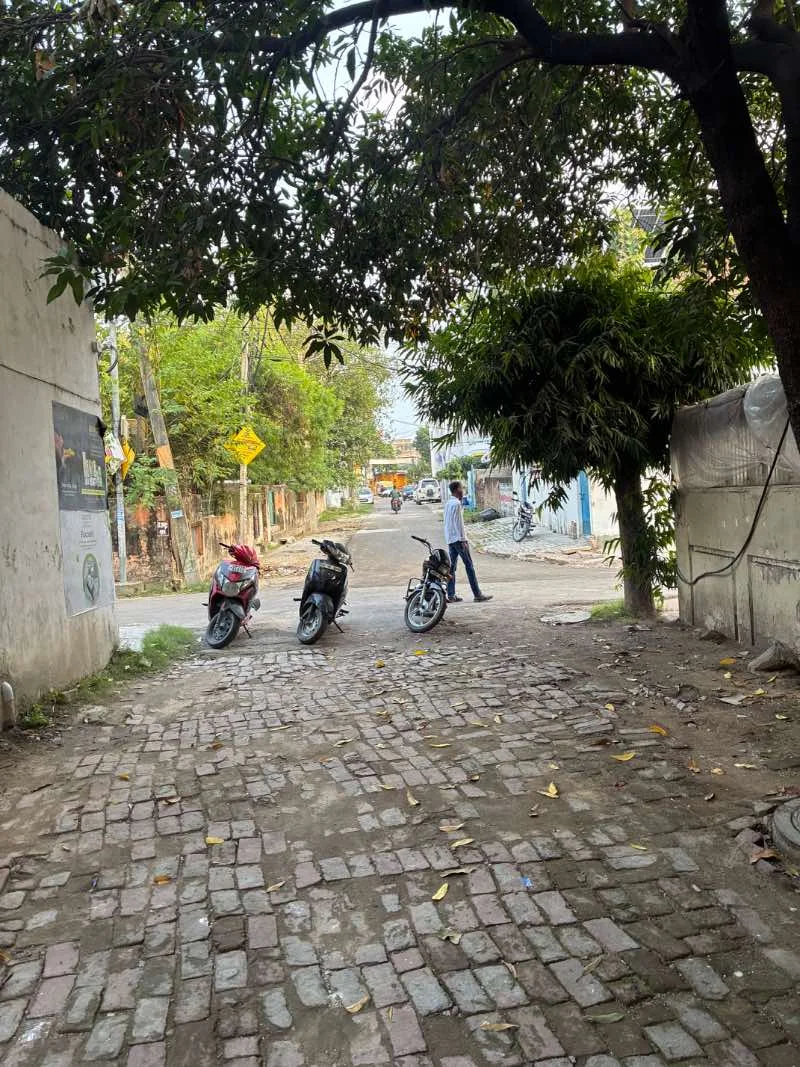 3 BHK Independent House for Sell in Indira Nagar Lucknow - Photo 1