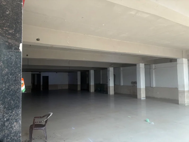 Floor for Rent in Indira Nagar Lucknow - Photo 4