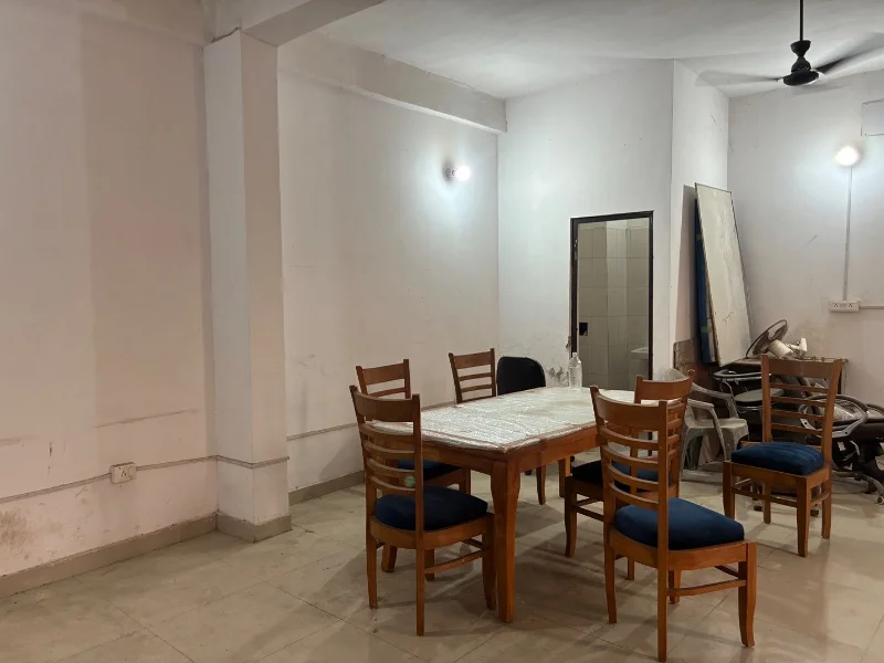Floor for Rent in Vikas Nagar Lucknow - Photo 7