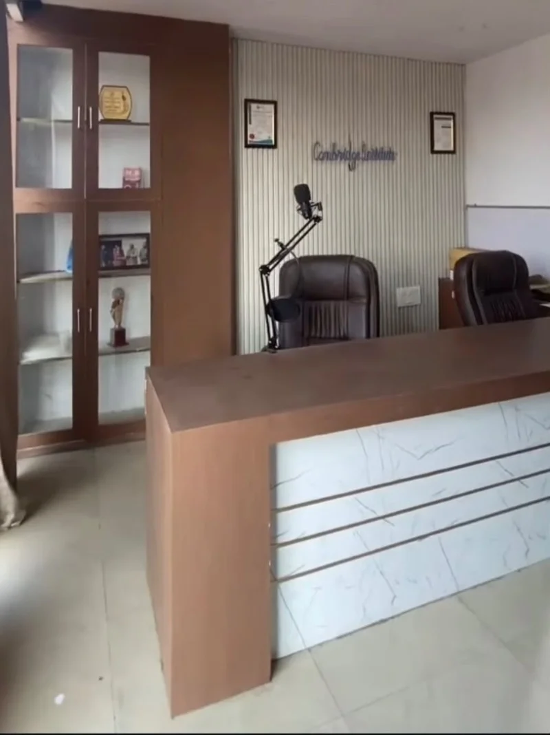 Retail Shop for Rent in Chinhat Lucknow - Photo 1