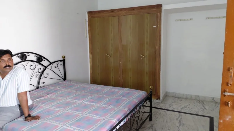 1 BHK 1rk/studio for Rent in Indira Nagar Lucknow - Photo 2