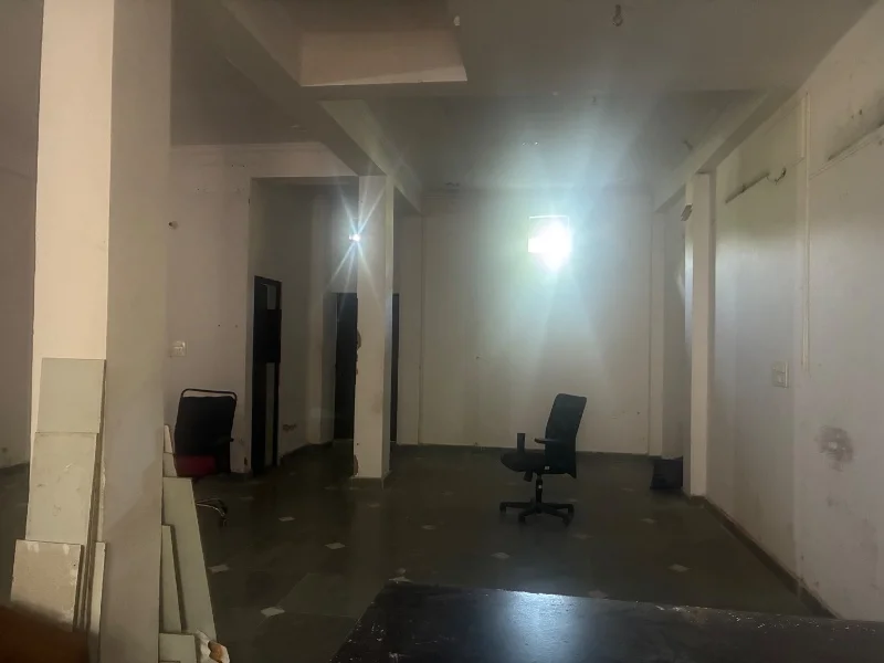 Office for Rent in Gomti Nagar Lucknow - Photo 4