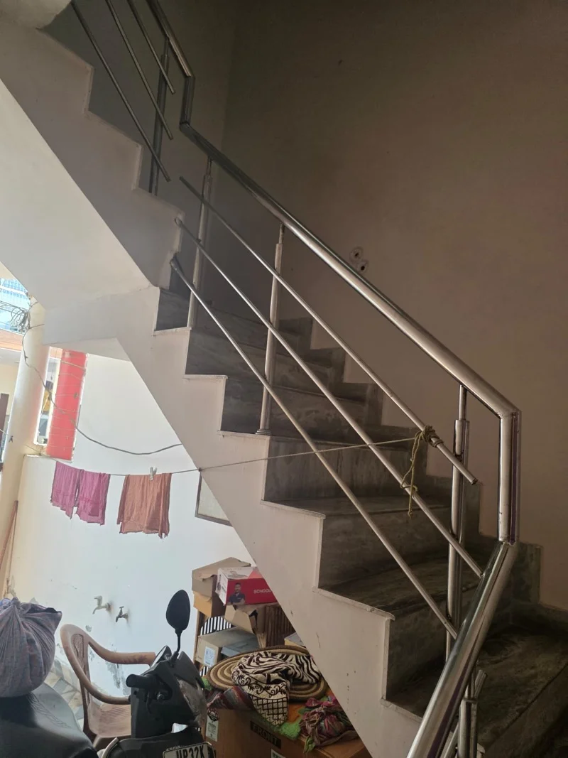 4 BHK Independent House for Sell in Triveni Nagar Lucknow - Photo 9